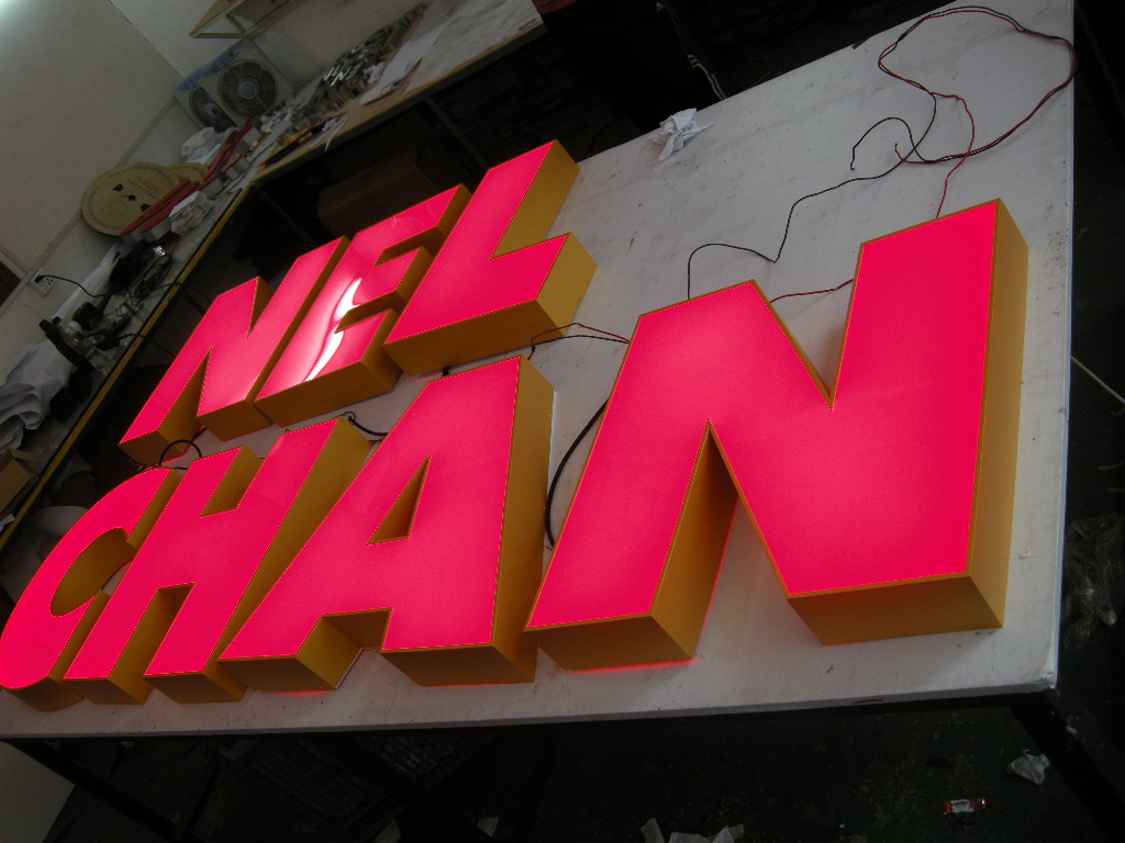 Frontlit LED channel letters