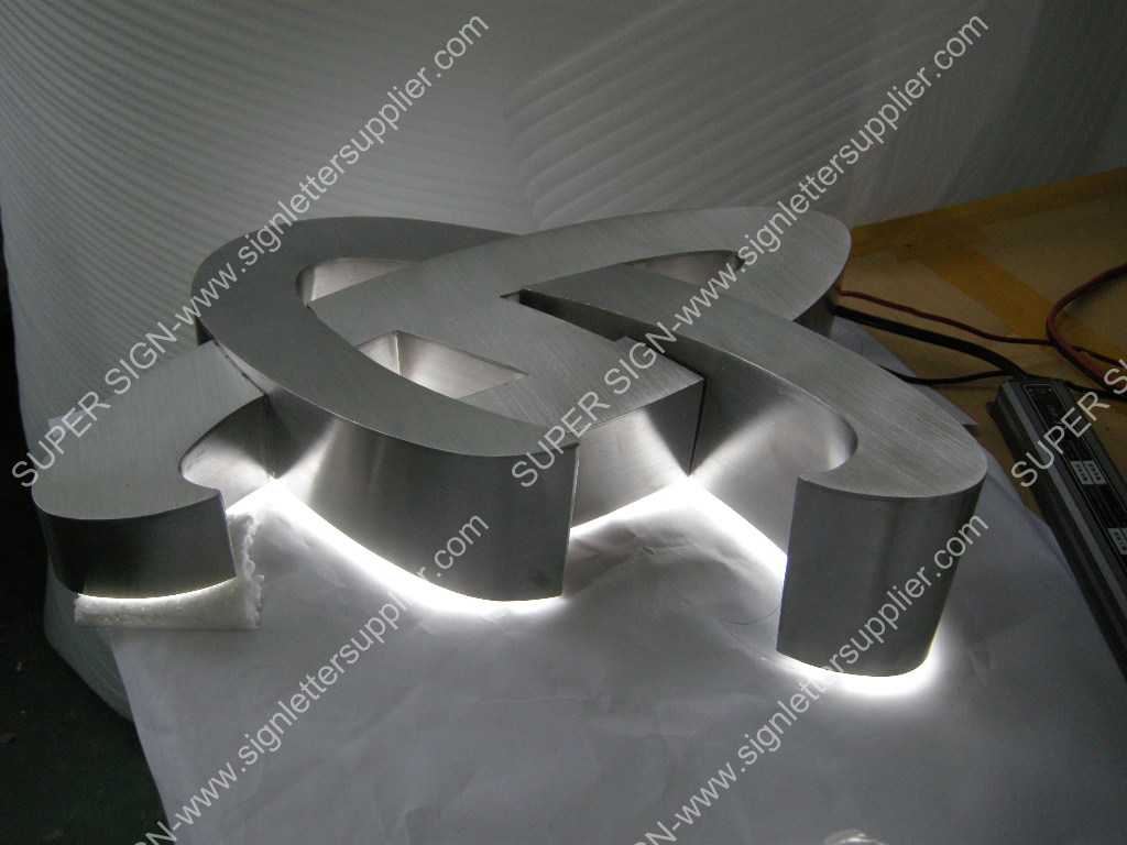 3D brushed metal logo